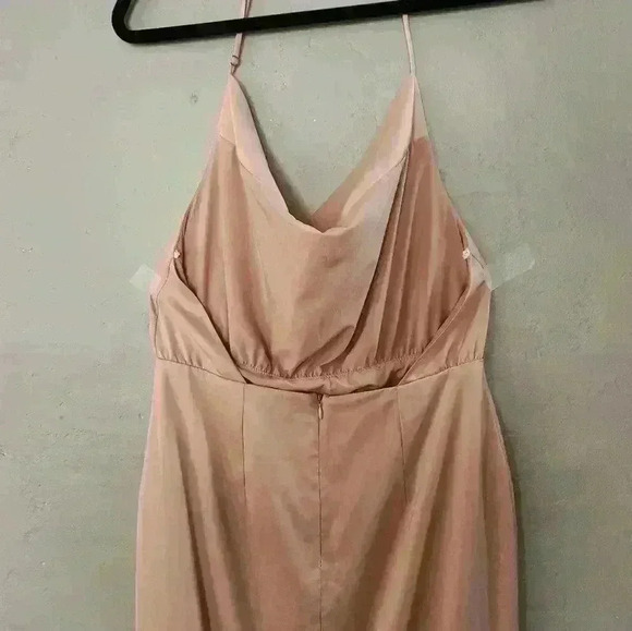 Lulus It's Fate Pale Orange Satin Sleeveless Halter Maxi Dress size M - Picture 4 of 6